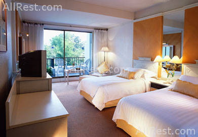 Dusit Resort Pattaya Beach 3